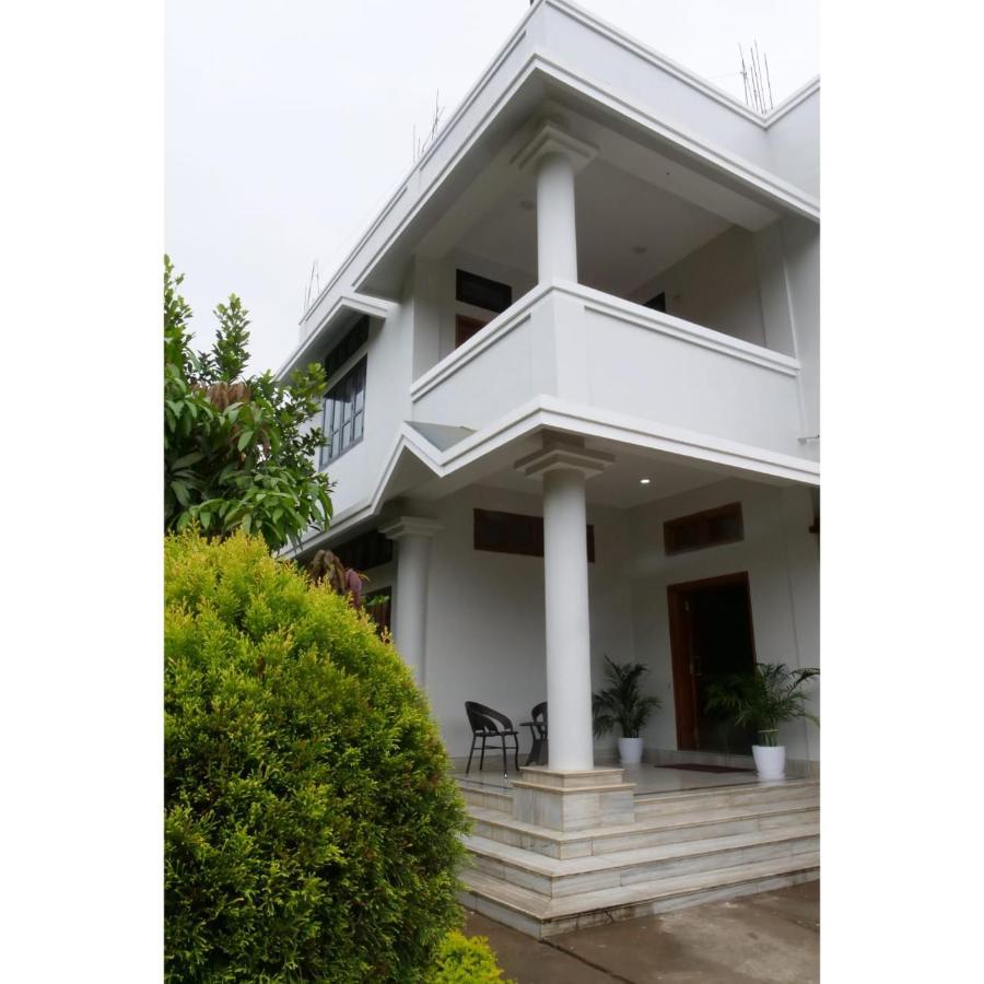 Joy'S Bnb Imphal Luaran gambar