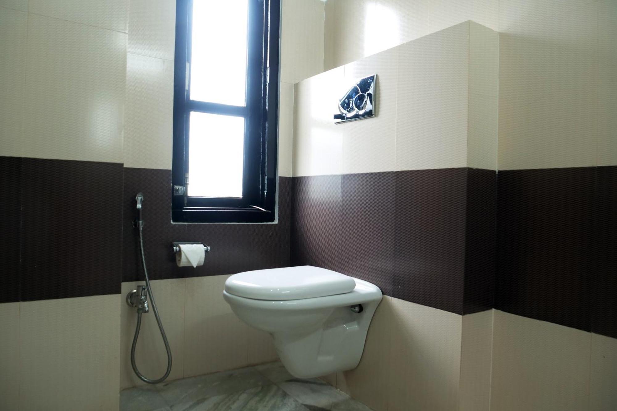 Joy'S Bnb Imphal Bilik gambar