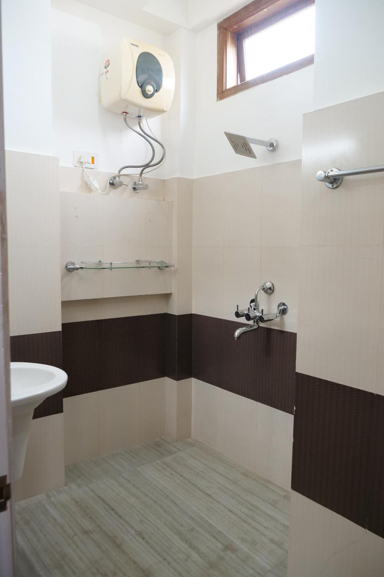 Joy'S Bnb Imphal Bilik gambar